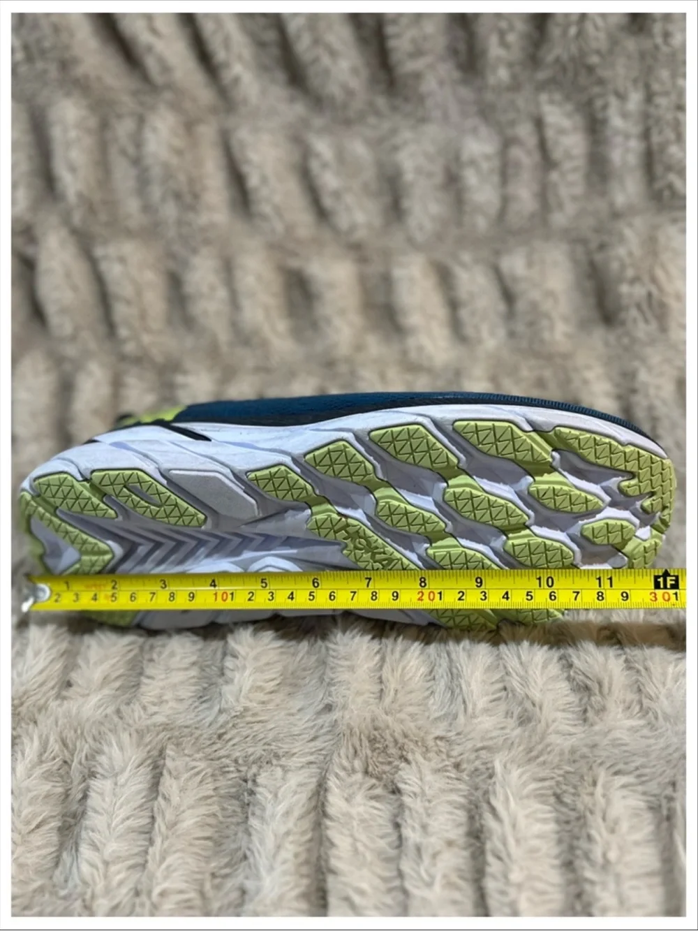 Hoka Clifton 8 Teal Sneakers~ Size 12D ~ Item #SN509